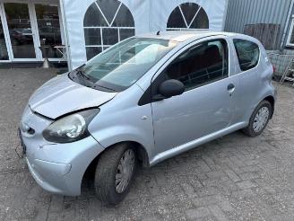 Toyota Aygo Aygo (B10), Hatchback, 2005 / 2014 1.0 12V VVT-i picture 3
