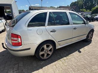 Skoda Fabia Fabia (6Y5), Combi 5-drs, 2000 / 2007 2.0i picture 7