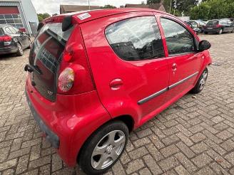 Peugeot 107 107, Hatchback, 2005 / 2014 1.0 12V picture 7