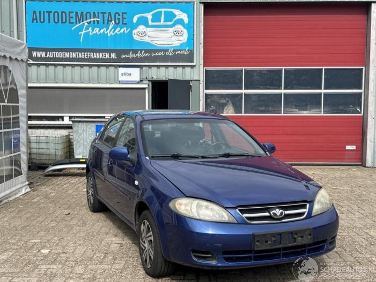 Daewoo Lacetti Lacetti (KLAN), Hatchback, 2004 / 2005 1.4 16V