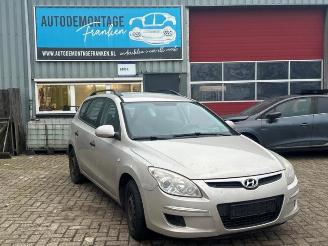 Sloopauto Hyundai I-30 i30 Crosswagon (WWH), Combi, 2007 / 2012 1.6 CRDi 16V VGT HP 2008/6