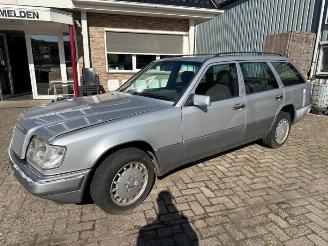 Mercedes MB E Combi diesel (S124), Combi, 1984 / 1996 3.0 E-300D 24V picture 3