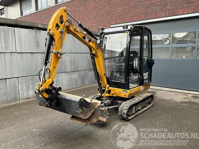 Caterpillar  301.7D