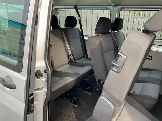 Volkswagen Transporter 2.0 TDi Kombi picture 12