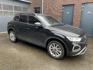 Volkswagen T-Roc Goal picture 2