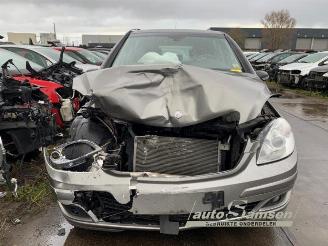 Mercedes B-klasse B (W245), Hatchback, 2005 / 2011 1.7 B-170 16V picture 2