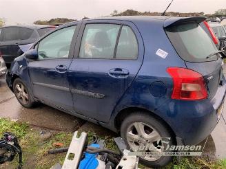 Toyota Yaris Yaris II (P9), Hatchback, 2005 / 2014 1.3 16V VVT-i picture 4