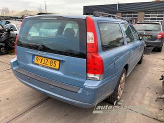 Volvo V-70 V70 (SW), Combi, 1999 / 2008 2.4 20V 140 Bifuel CNG picture 3