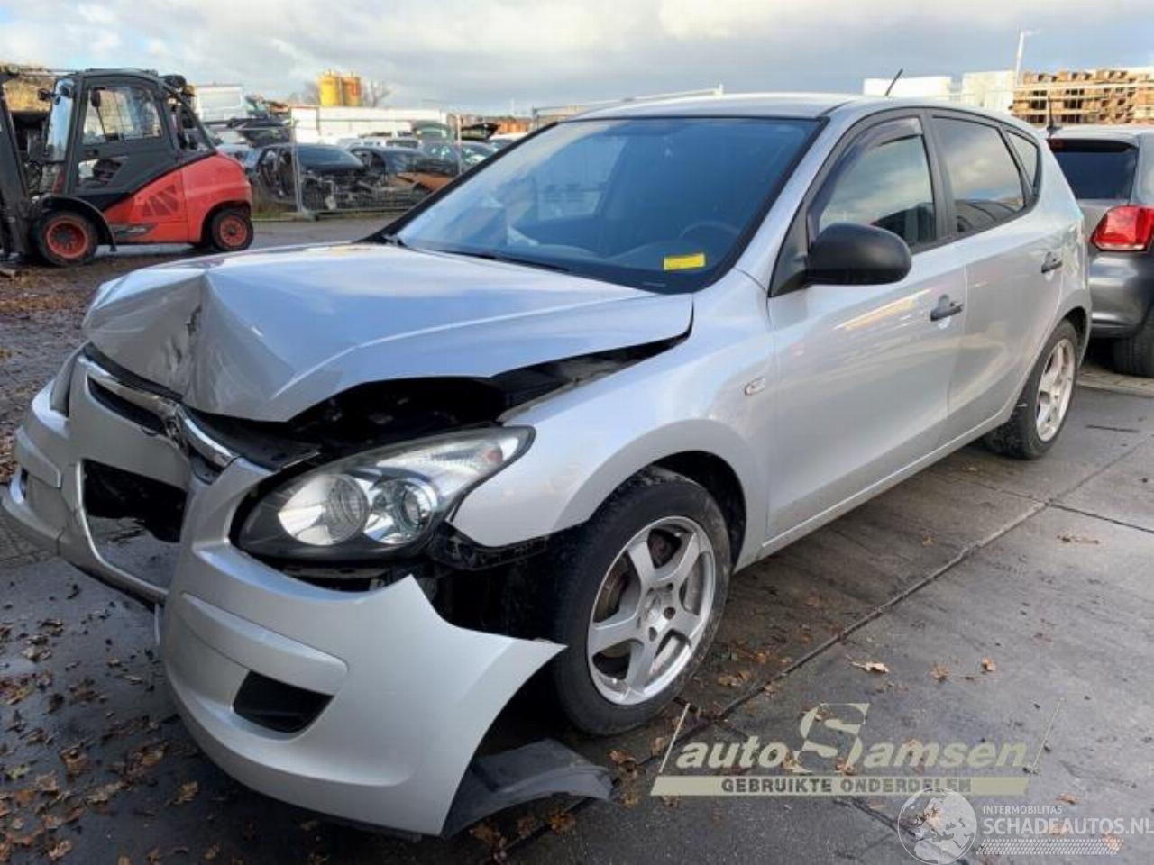 Hyundai I-30 i30 (FD), Hatchback, 2007 / 2011 1.4 CVVT 16V