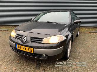 demontáž osobní automobily Renault Mégane Megane II CC (EM), Cabrio, 2003 / 2010 2.0 16V 2005/1