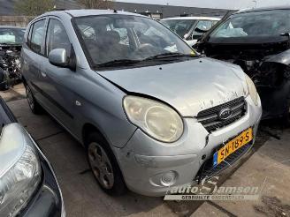 Kia Picanto Picanto (BA), Hatchback, 2004 / 2011 1.1 12V picture 2