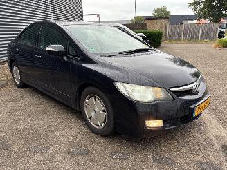 Honda Civic 4DR HYBRID picture 3