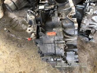 Volvo V-60 V60 I (FW/GW), Combi, 2010 / 2018 2.4 D6 20V Plug-in Hybrid AWD picture 33