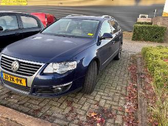Schadeauto Volkswagen Passat  2007/6
