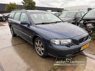 Volvo V-70 V70 (SW), Combi, 1999 / 2008 2.4 20V 170 picture 1