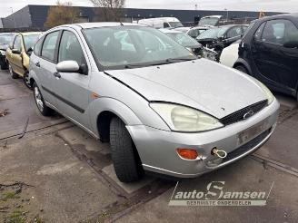 Ford Focus Focus 1, Hatchback, 1998 / 2004 1.6 16V picture 2