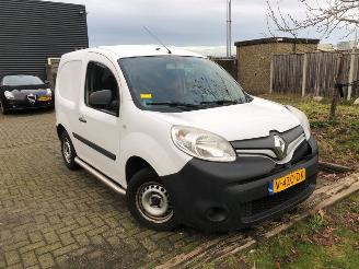 Schadeauto Renault Kangoo  2017/3