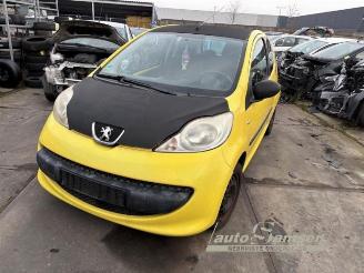 disassembly passenger cars Peugeot 107 107, Hatchback, 2005 / 2014 1.0 12V 2005/12