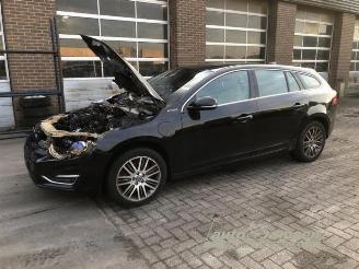 Volvo V-60 V60 I (FW/GW), Combi, 2010 / 2018 2.4 D6 20V Plug-in Hybrid AWD picture 1
