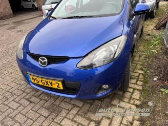 Vrakbiler auto Mazda 2 2 (DE), Hatchback, 2007 / 2015 1.3 16V S-VT High Power 2008/9