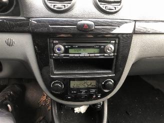 Chevrolet Nubira  picture 6