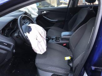 Ford Focus  picture 6