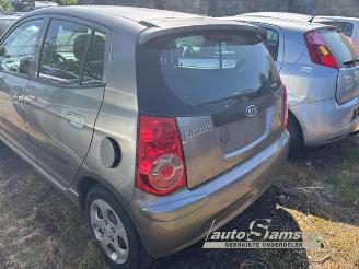 Kia Picanto Picanto (BA), Hatchback, 2004 / 2011 1.0 12V picture 4