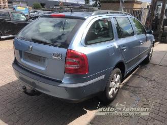 Skoda Octavia Octavia Combi (1Z5), Combi 5-drs, 2004 / 2013 1.6 FSI 16V picture 5