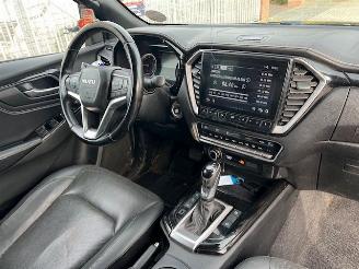 Isuzu D-Max 1.9d 120kw V-CROSS Double Cab. 4wd Autom. Klima Euro6 picture 7