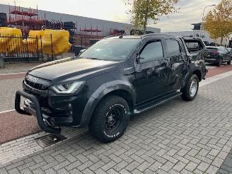 Isuzu D-Max 1.9d 120kw V-CROSS Double Cab. 4wd Autom. Klima Euro6 picture 5