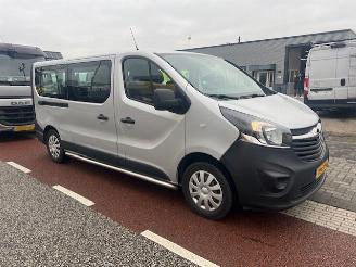 krockskadad bil auto Opel Vivaro 1.6 CDTI 88KW L2H1 LANG PASSENGER 9 SITZ.  KLIMA EURO6 2019/1