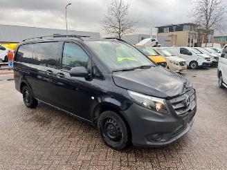 damaged commercial vehicles Mercedes Vito 114 CDI 100KW LANG AIRCO KLIMA  EURO6 2020/12