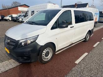 krockskadad bil auto Mercedes Vito TOURER 116 CDI 120KW LANG AUTOM. PKW BRIEF 8P  KLIMA 2020/10