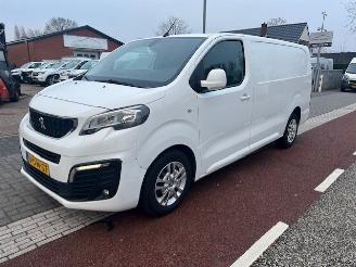 krockskadad bil bedrijf Peugeot Expert 2.0 BLUEHDI 130KW AUTOM. LANG NAVI KLIMA CAM. 2018/10