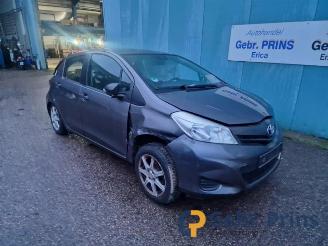 Auto da rottamare Toyota Yaris Yaris III (P13), Hatchback, 2010 / 2020 1.0 12V VVT-i 2012/3