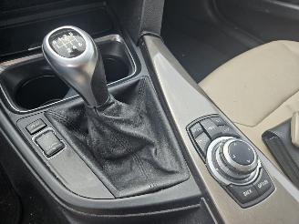 BMW 3-serie 316i 1.6 16V Combi/o  Benzine 1 598cc 100kW (136pk) RWD picture 10