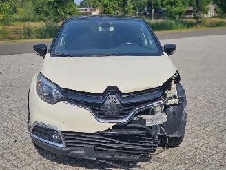 Renault Captur 0.9 Energy TCE 12V SUV  Benzine 898cc 66kW (90pk) FWD picture 6