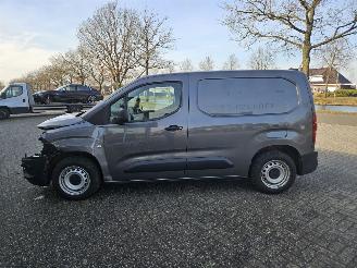 Toyota Proace 1.5 D-4D 100 Bestel  Diesel 1.499cc 75kW (102pk) FWD picture 4