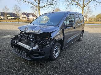 Toyota Proace 1.5 D-4D 100 Bestel  Diesel 1.499cc 75kW (102pk) FWD picture 5