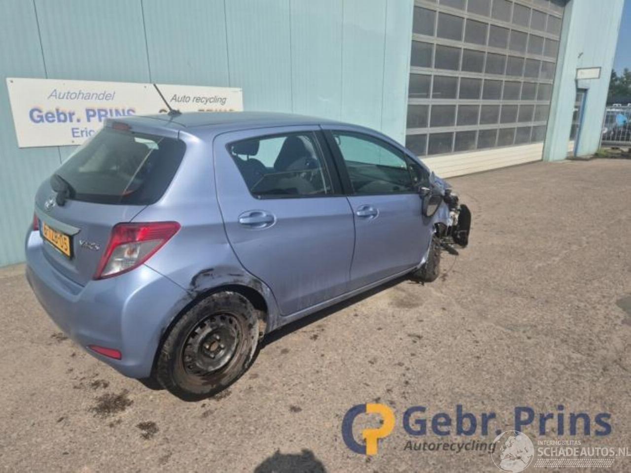 Toyota Yaris Yaris III (P13), Hatchback, 2010 / 2020 1.33 16V Dual VVT-I