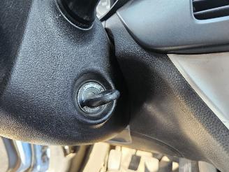 Kia Picanto 1.0 12V Hatchback  Benzine 998cc 51kW (69pk) FWD picture 14