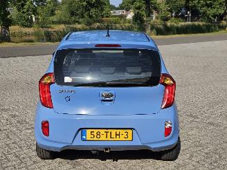 Kia Picanto 1.0 12V Hatchback  Benzine 998cc 51kW (69pk) FWD picture 9