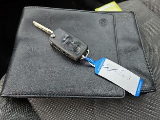 Volkswagen Up! 1.0 12V 60 Hatchback  Benzine 999cc 44kW (60pk) FWD picture 15