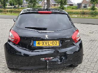 Peugeot 208 1.2 Vti 12V PureTech 82 Hatchback  Benzine 1.199cc 60kW (82pk) FWD picture 7