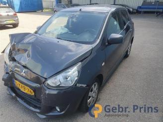 Mitsubishi Space-star Space Star (A0), Hatchback, 2012 1.0 12V picture 4