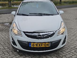 Opel Corsa 1.2 16V Hatchback  Benzine 1.229cc 63kW (86pk) FWD picture 7