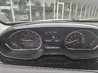 Peugeot 2008 1.2 Vti 12V PureTech 82 MPV  Benzine 1.199cc 60kW (82pk) FWD picture 14