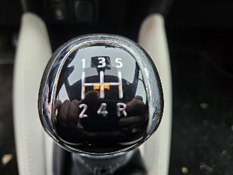 Nissan Micra 0.9 IG-T 12V Hatchback  Benzine 898cc 66kW (90pk) FWD picture 9