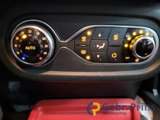 Renault Twingo Twingo III (AH), Hatchback 5-drs, 2014 1.0 SCe 70 12V picture 10