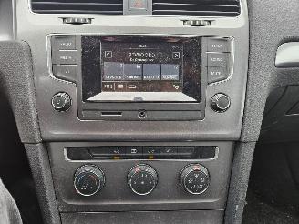 Volkswagen Golf 1.2 TSI 16V Hatchback  Benzine 1.197cc 63kW (86pk) FWD picture 13